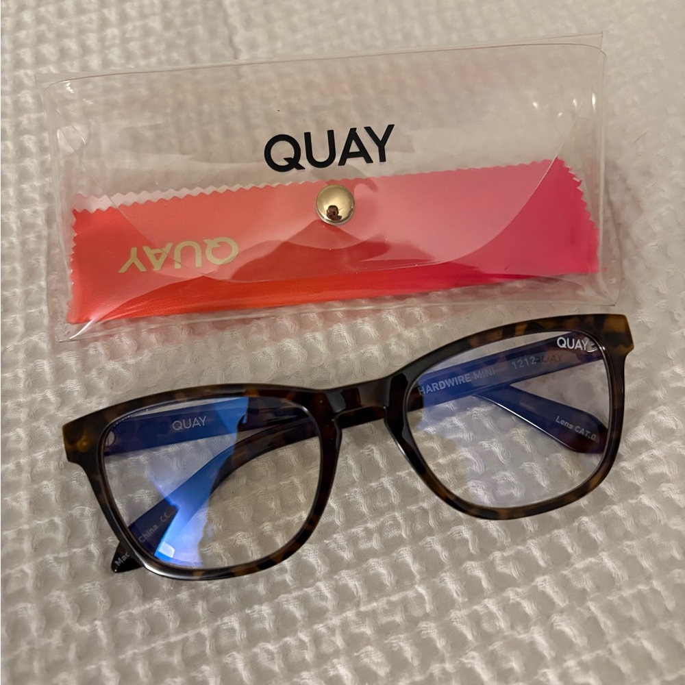 Quay Blue light glasses